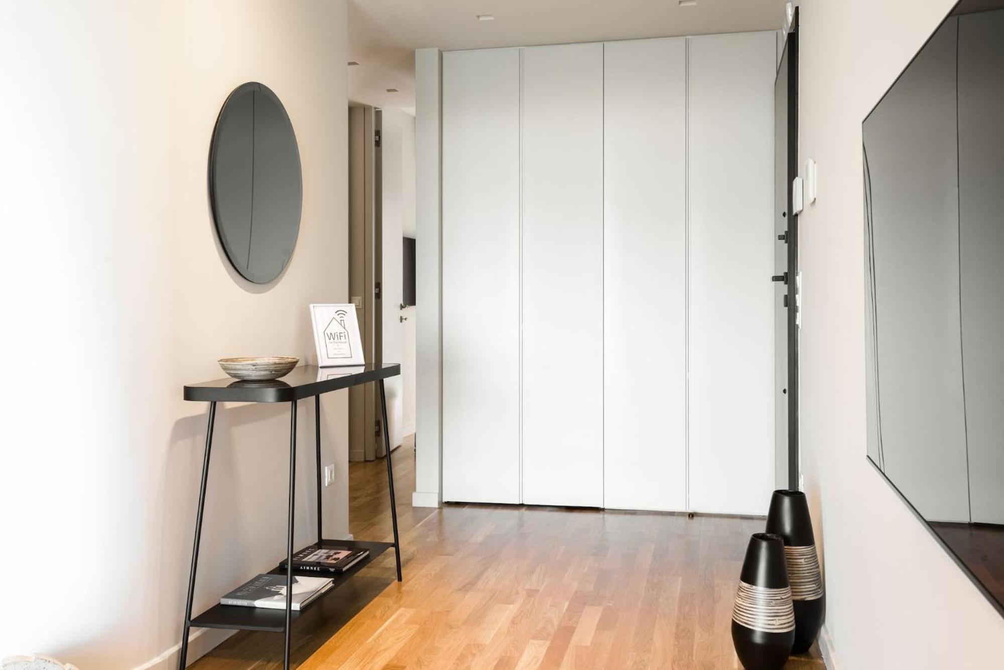 Urban Apt With Stunning Acropolis View & Roofdeck Athen Eksteriør billede